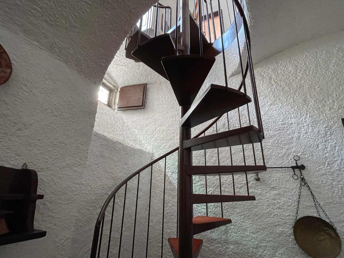 Il Convento Ancient Apartment With Private Garden เบลลาโจ ภายนอก รูปภาพ