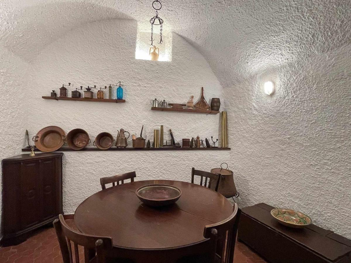 Il Convento Ancient Apartment With Private Garden เบลลาโจ ภายนอก รูปภาพ
